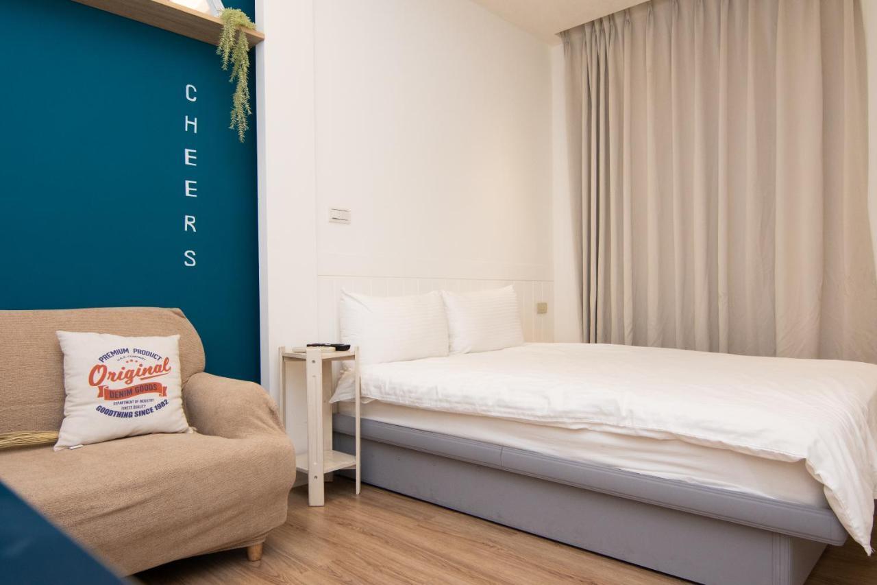 Ferienwohnung Sleepie Muti-Minsu Center Kaohsiung Exterior foto