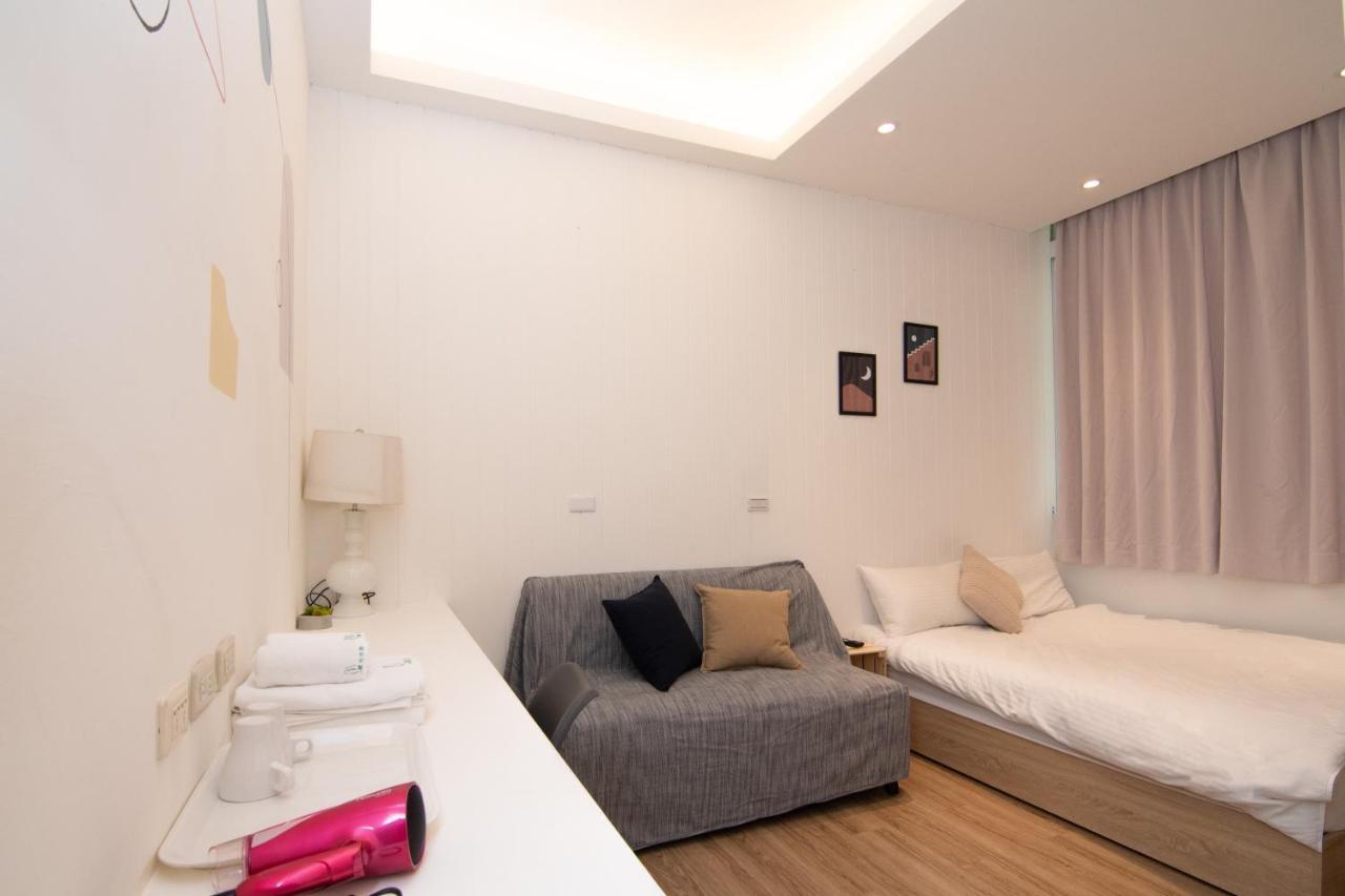 Ferienwohnung Sleepie Muti-Minsu Center Kaohsiung Exterior foto