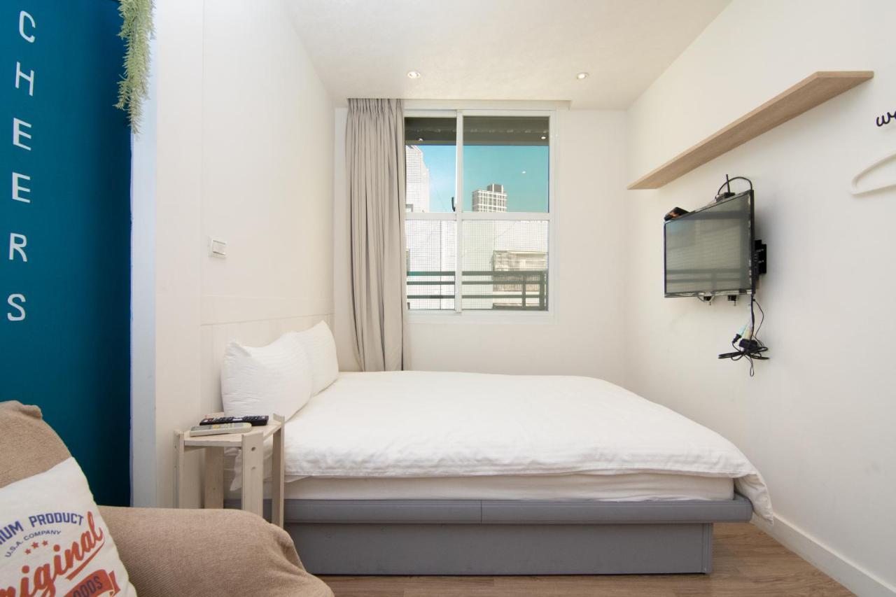 Ferienwohnung Sleepie Muti-Minsu Center Kaohsiung Exterior foto